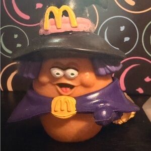 1992 McDonald's Halloween McNugget Buddy Witch toy